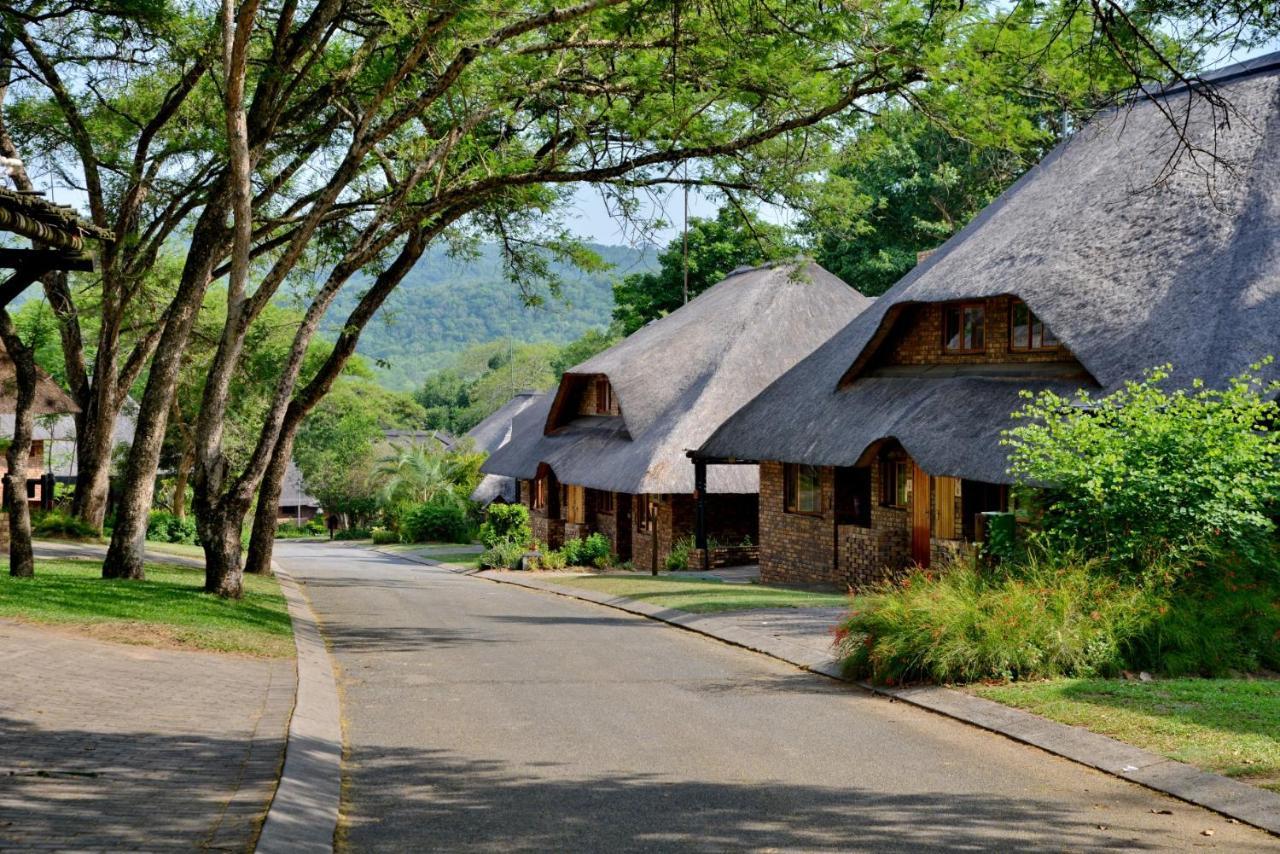 Cambalala - Luxury Units - In Kruger Park Lodge - Serviced Daily, Free Wi-Fi Hazyview Exterior photo