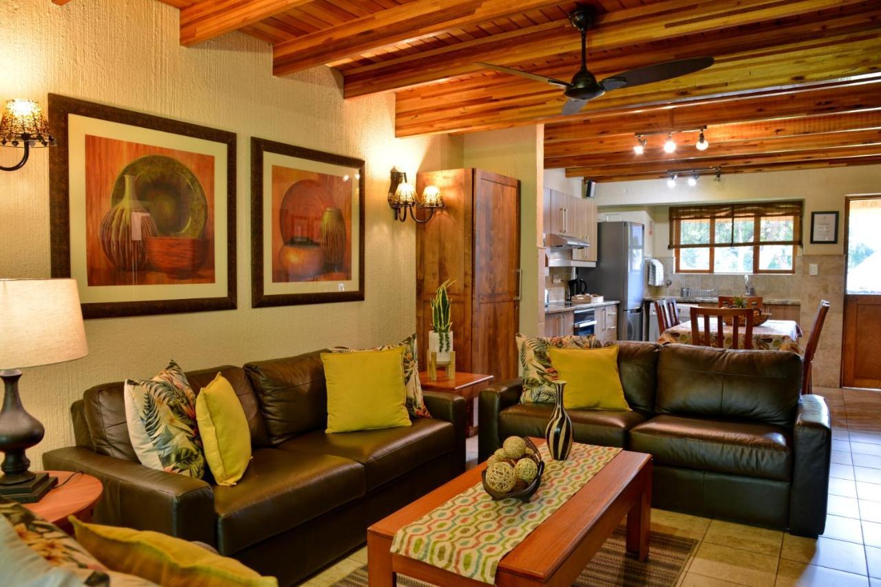 Cambalala - Luxury Units - In Kruger Park Lodge - Serviced Daily, Free Wi-Fi Hazyview Exterior photo