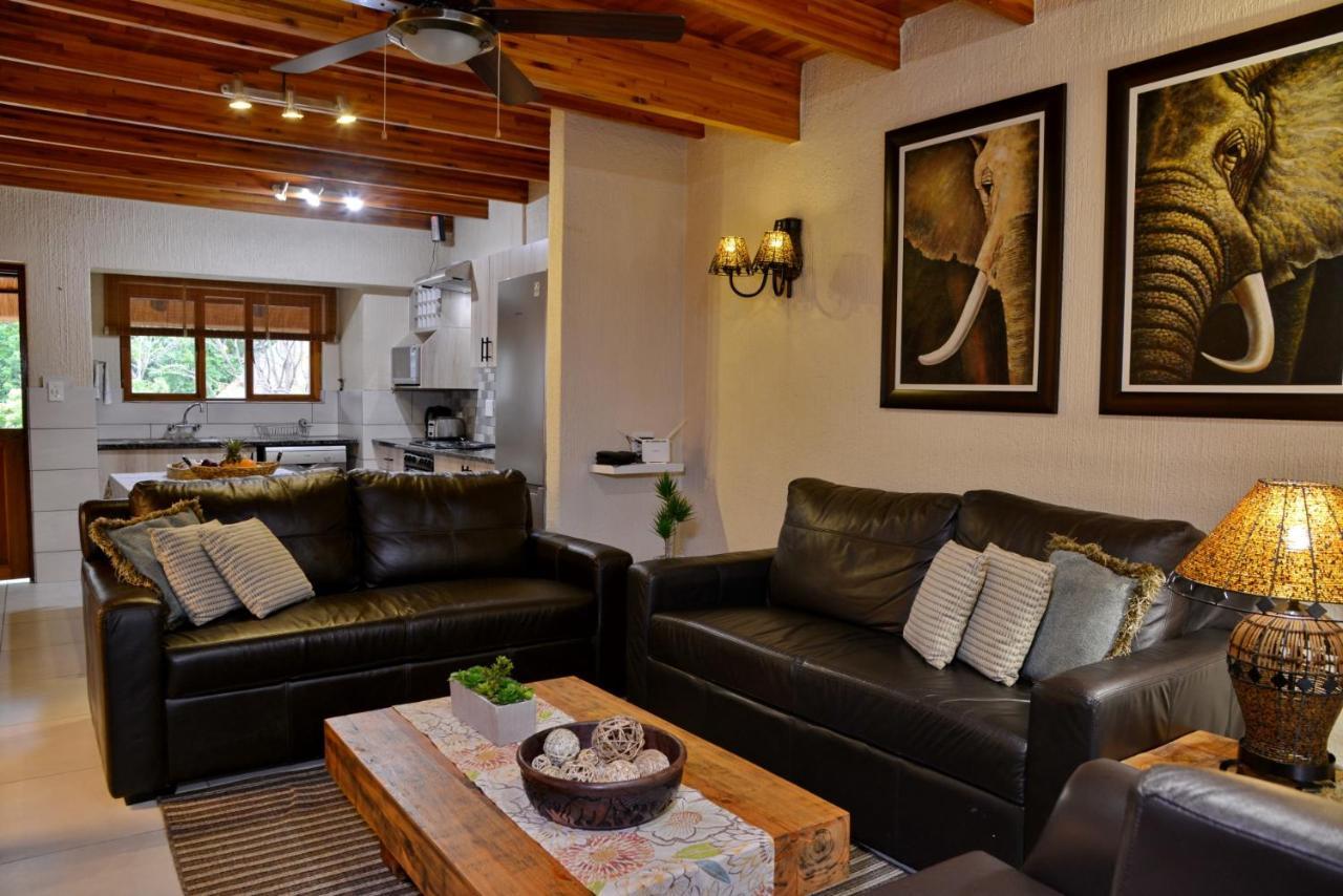 Cambalala - Luxury Units - In Kruger Park Lodge - Serviced Daily, Free Wi-Fi Hazyview Exterior photo