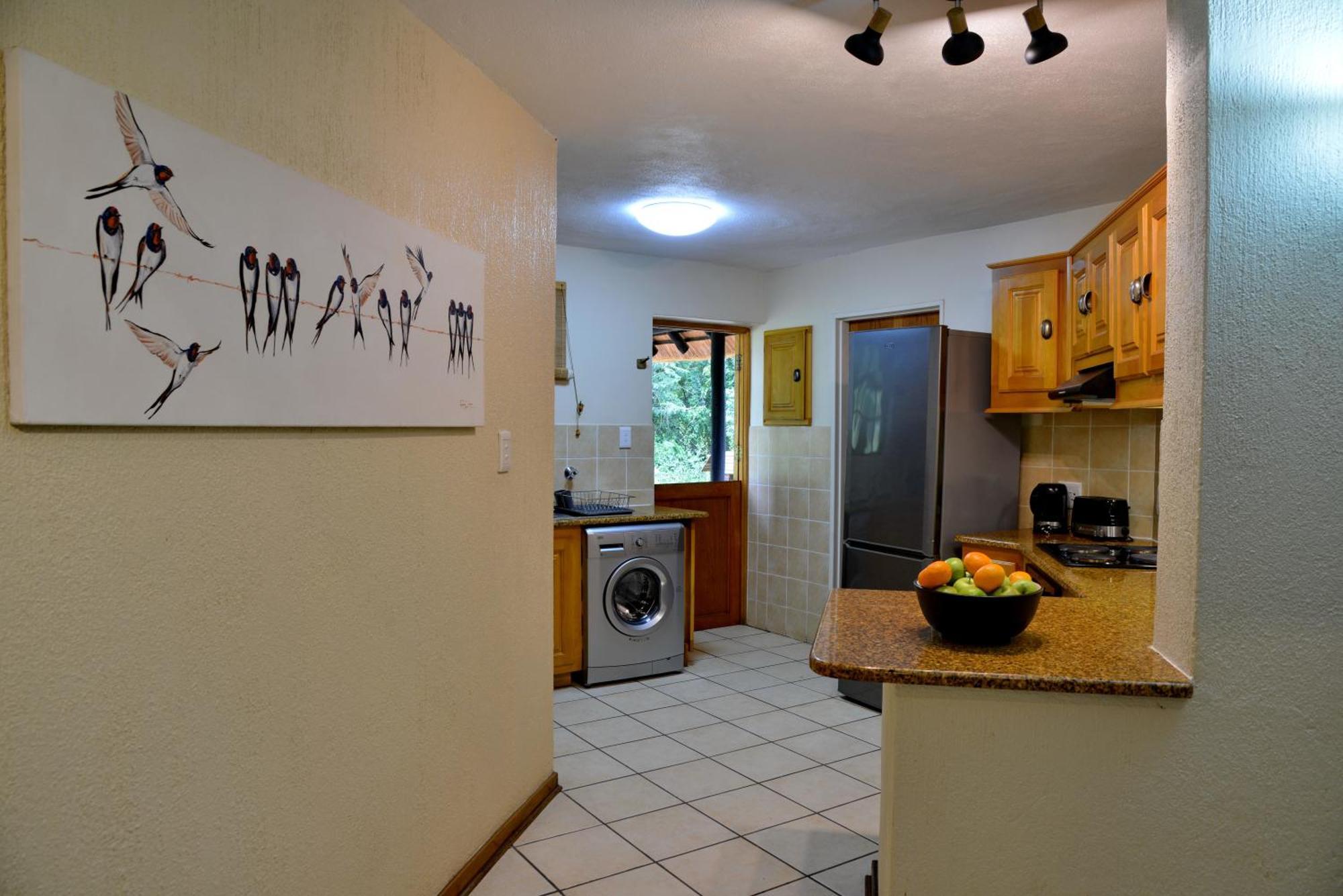 Cambalala - Luxury Units - In Kruger Park Lodge - Serviced Daily, Free Wi-Fi Hazyview Exterior photo
